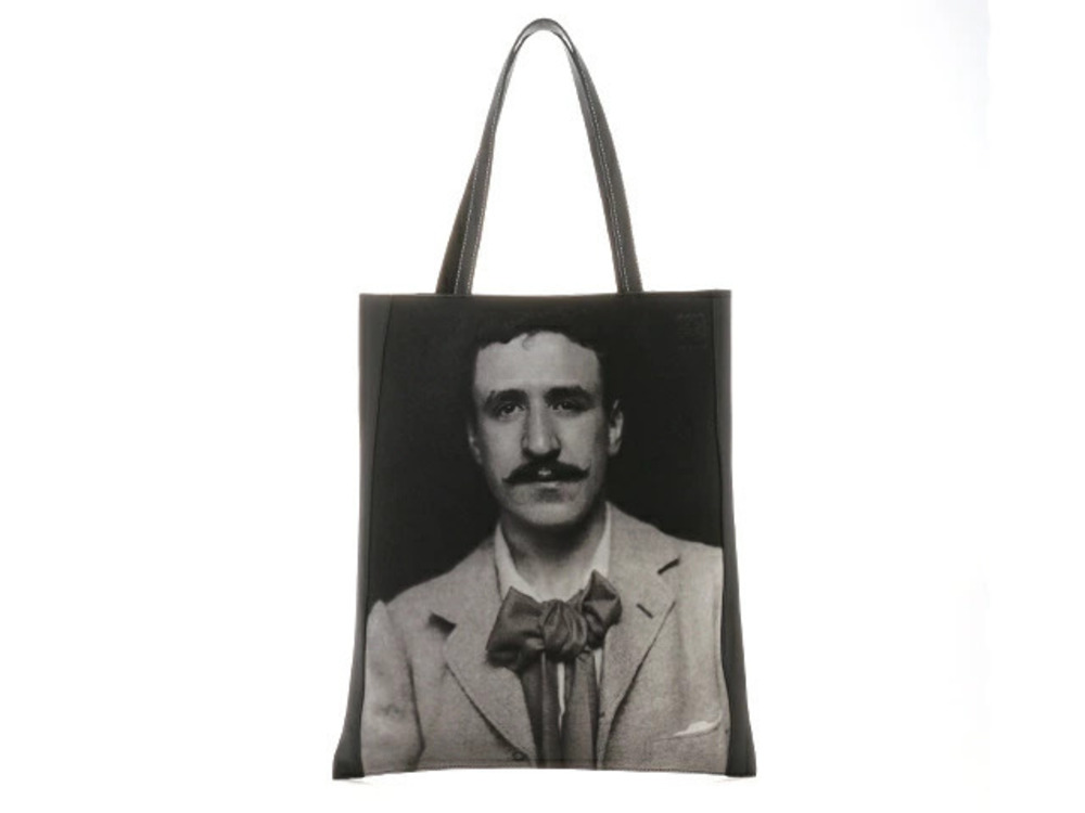 Loewe Vertical Tote Port Bag Mackintosh Collaboration Silk Calfskin Black